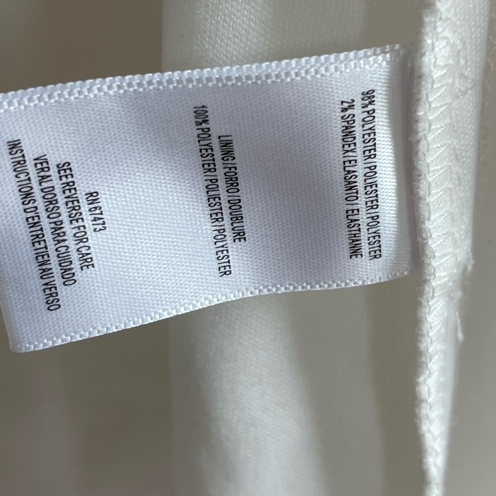 Taylor Women's White Gauze
Smocked Tiered A-Line Dress Medium - Picture 7 of 8